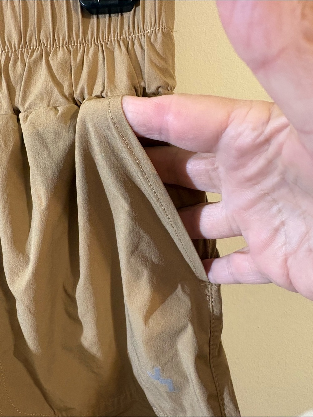 Joy lab shorts women’s extra small tan khaki High-Waist built in panty brief - Picture 8 of 9